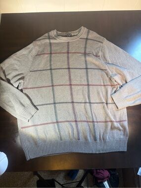 Alexander Julian Men's Crewneck Windowpane Sweater - Gray